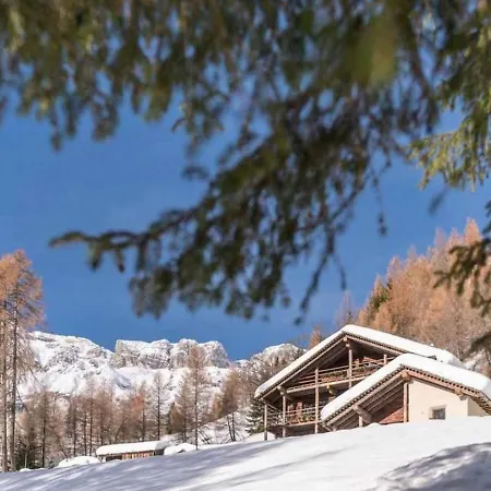 Villa 5br Chalet - Pool& Jacuzzi