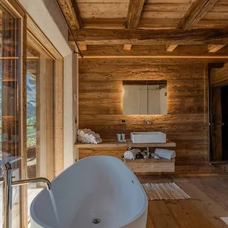 Villa 5br Chalet - Pool& Jacuzzi